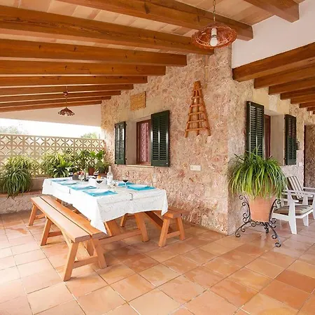 Assumpcio In Mit Pool Und Grill Holiday home